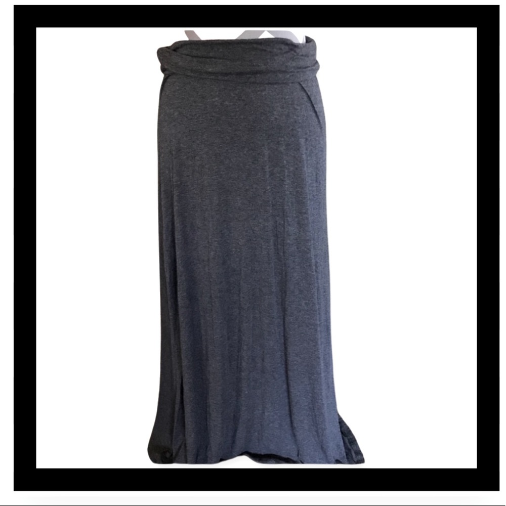Long Grey maxi skirt